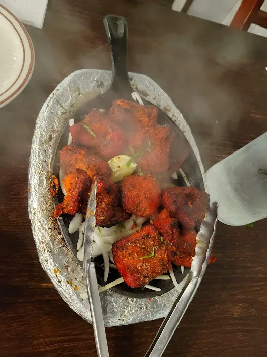 Kiran Palace Picture 8