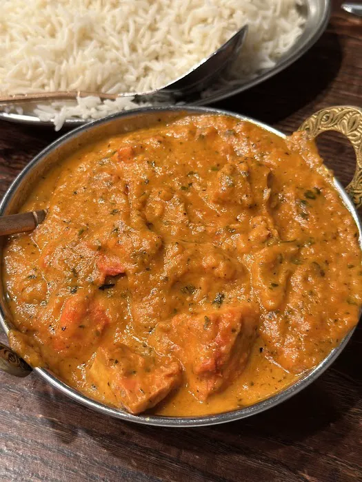 Kiran Palace Picture 6