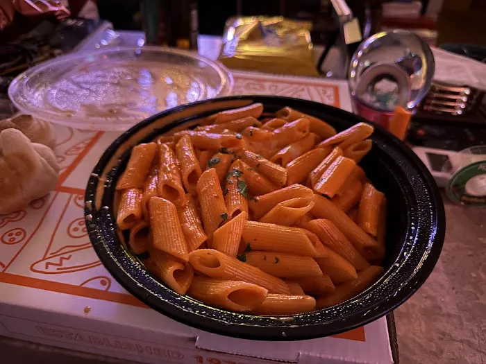 Calda Pizzeria & Restaurant Picture 9