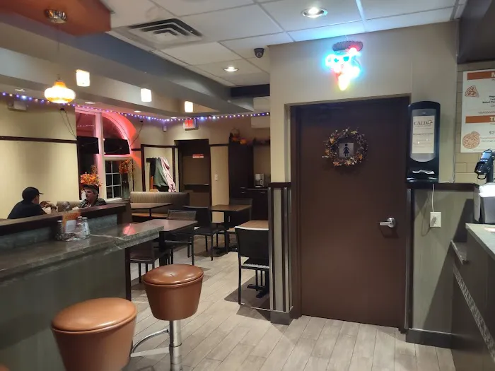 Calda Pizzeria & Restaurant Picture 7