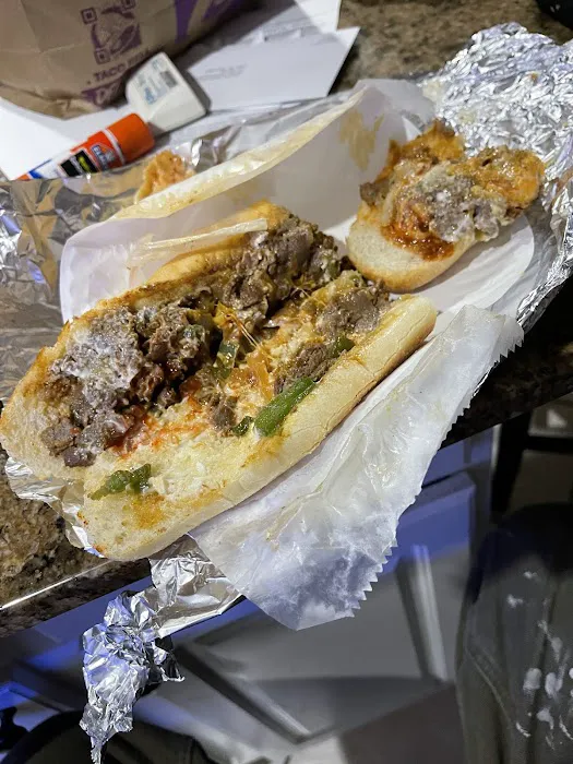 Crown Chicken & Grill Picture 9