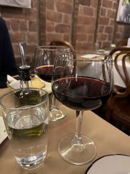 Giovanni's Brooklyn Eats Picture 6
