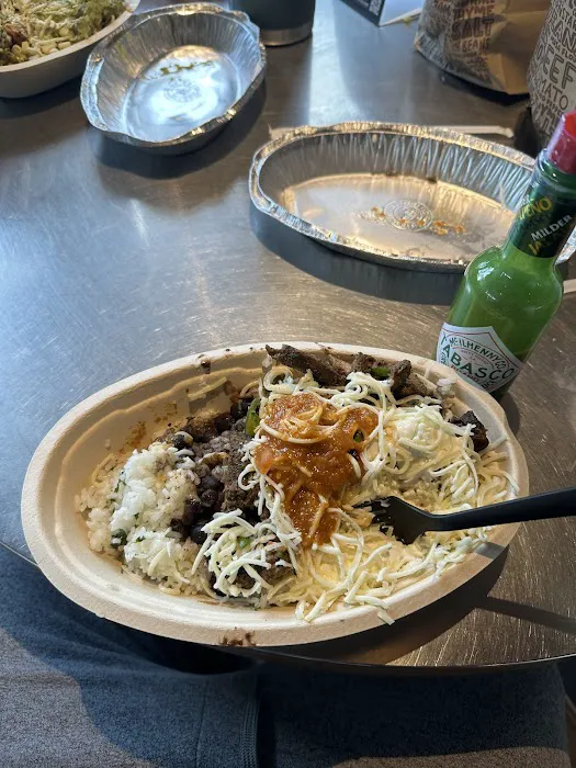 Chipotle Mexican Grill Picture 1