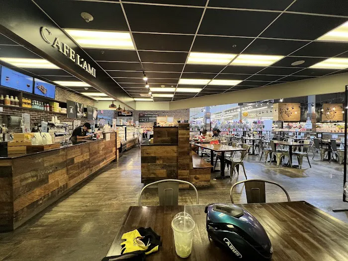 L'AMI Bakery & Cafe Picture 5