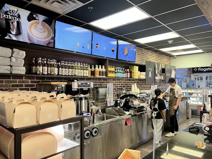 L'AMI Bakery & Cafe Picture 7