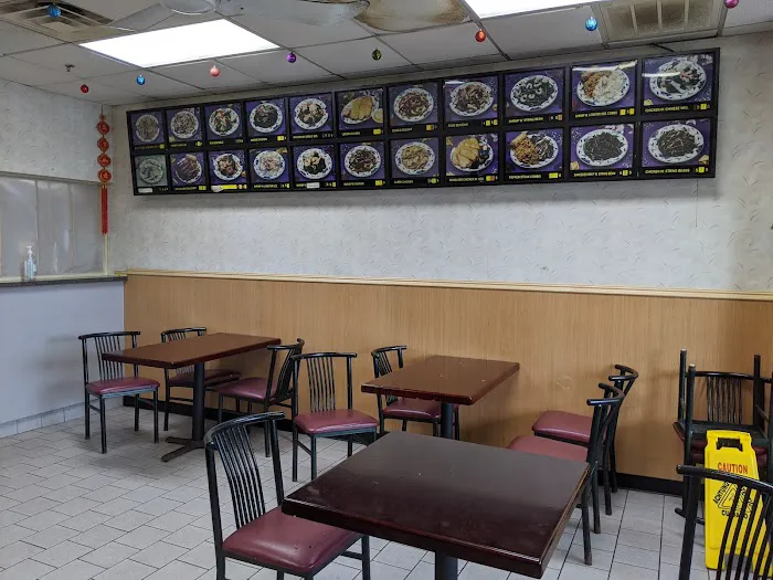 New Leung How Kitchen Picture 3