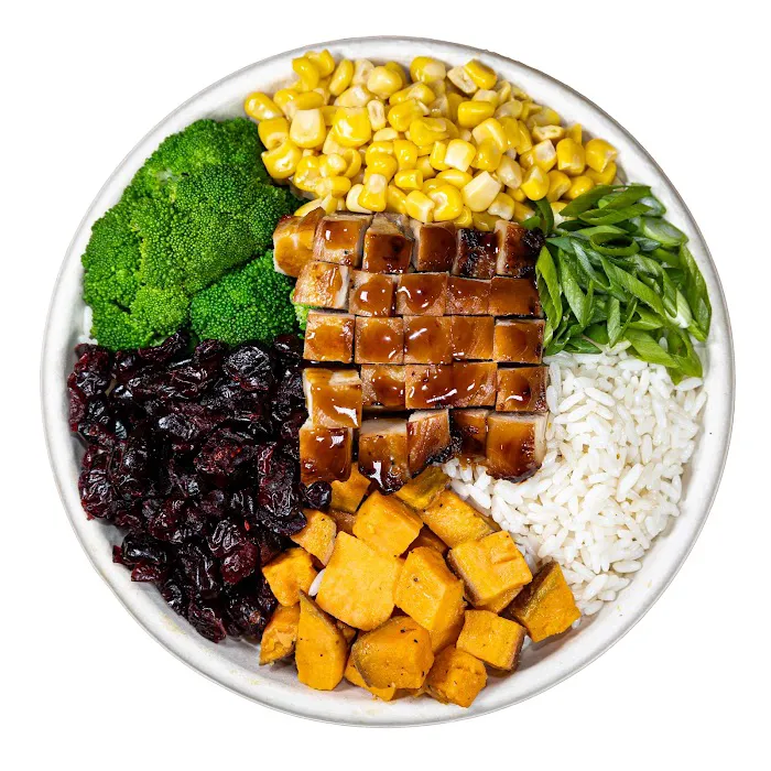 OverGreens Salads & Juice Picture 9