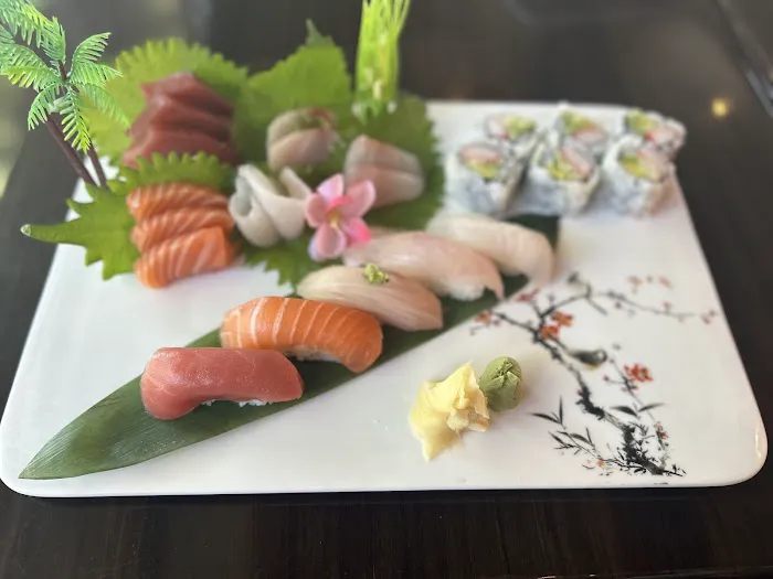 Sexy Crab Cajun Seafood, Sushi & Bar - All You Can Eat Hicksville Picture 7