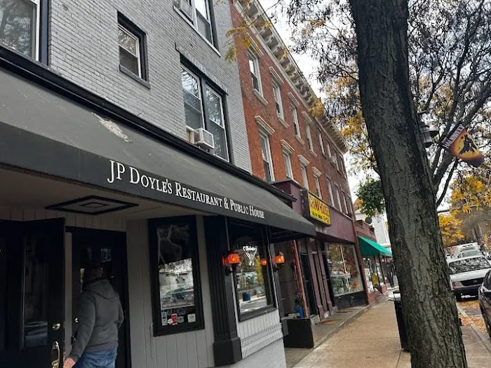 J.P. Doyle’s Restaurant & Public House Picture 3