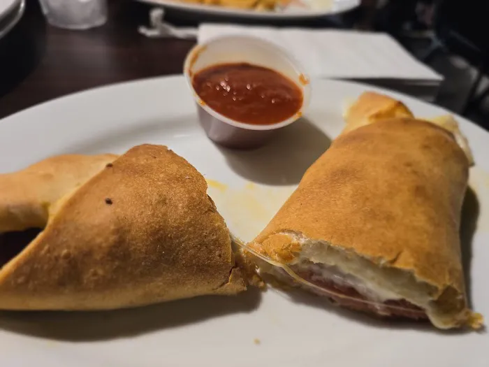 Mangia Pizza & Restaurant Picture 4