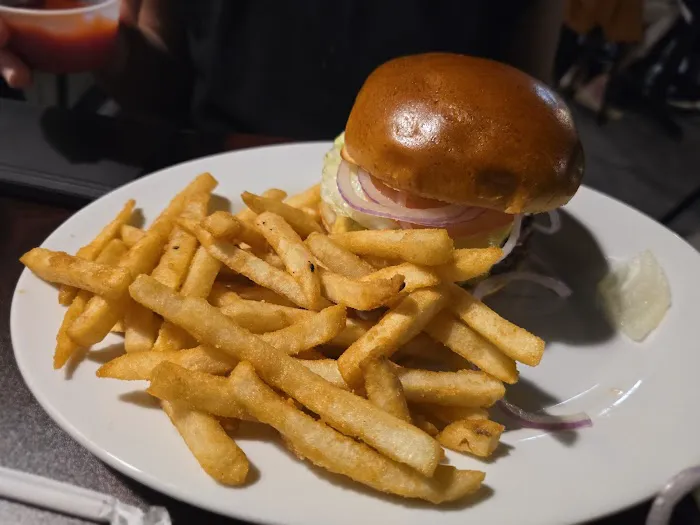 Mangia Pizza & Restaurant Picture 7