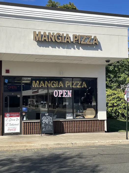 Mangia Pizza & Restaurant Picture 10