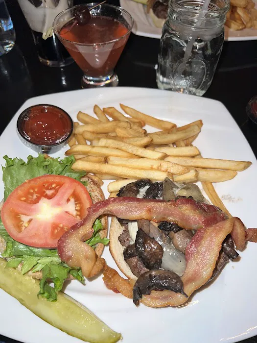 River Court on Main Picture 3