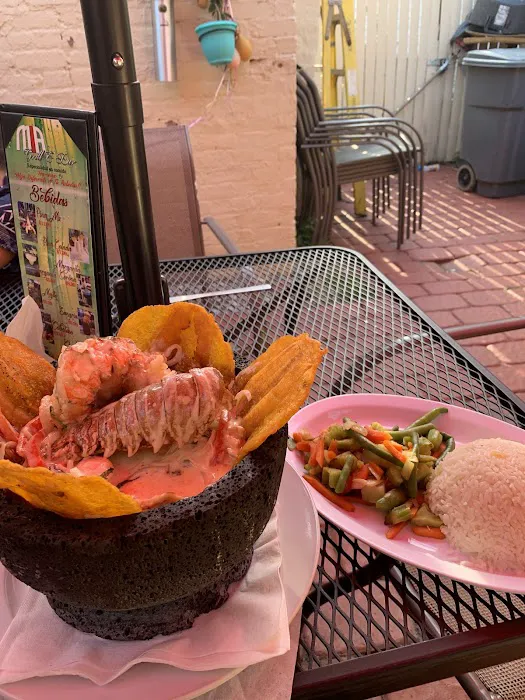 Mia Grill & Bar Picture 9