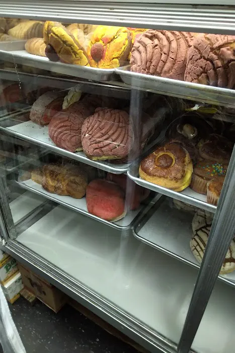 Aztlan Bakery & Grocery Picture 3