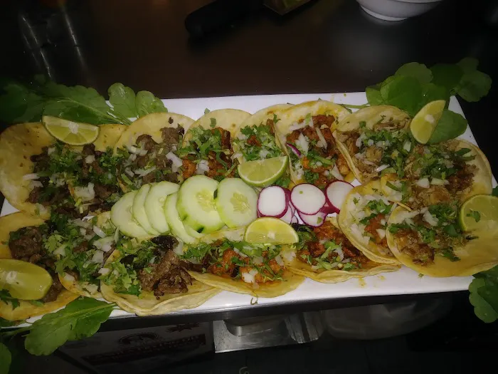 El Sabor De Guerrero Restaurant Picture 9