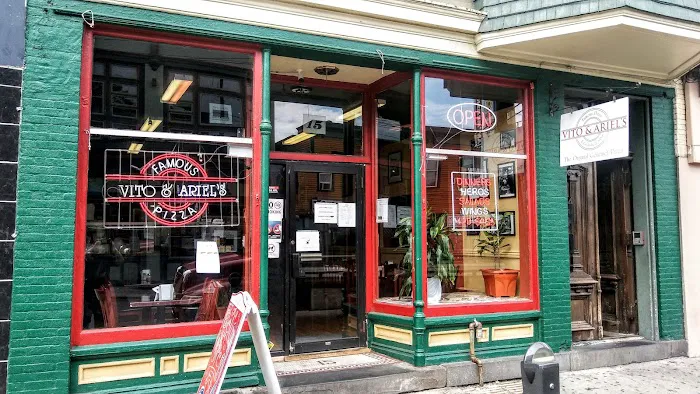 Luciano's Pizzeria Picture 2