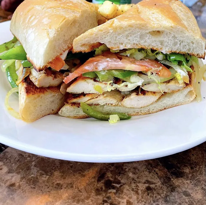 Luciano's Pizzeria Picture 9