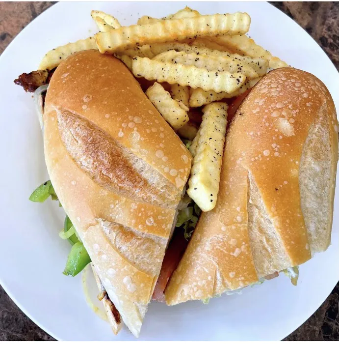 Luciano's Pizzeria Picture 7