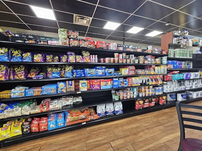 D & D Deli Catering & Bakery Picture 8