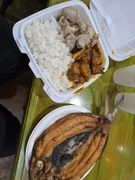 Tropical Hut Filipino Cuisine Picture 8