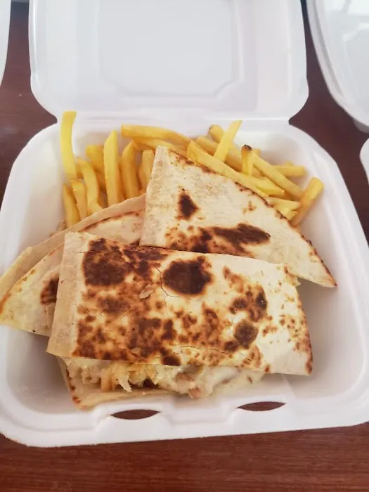 El Rey Del Pollo Picture 2