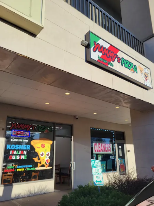 Yummy's Pizza - Spring Valley Picture 1