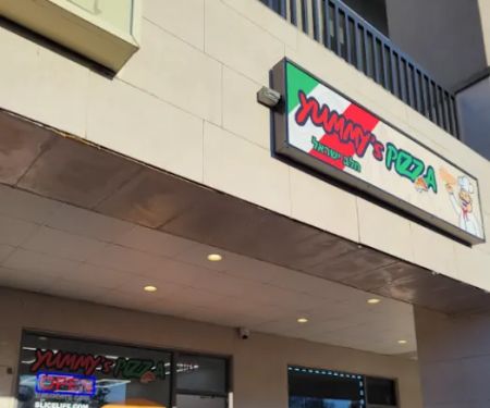 Yummy's Pizza - Spring Valley