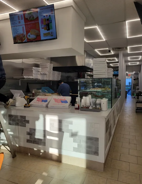 Yummy's Pizza - Spring Valley Picture 7