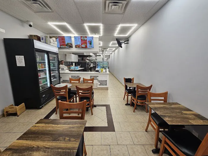 Yummy's Pizza - Spring Valley Picture 4