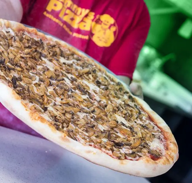 Yummy's Pizza - Spring Valley Picture 8