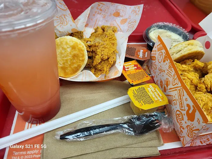 Popeyes Louisiana Kitchen Picture 5