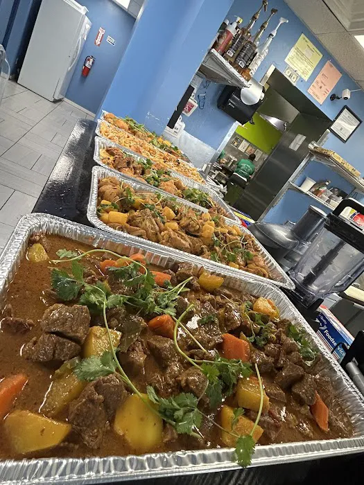 Americas Unidas Deli Picture 10