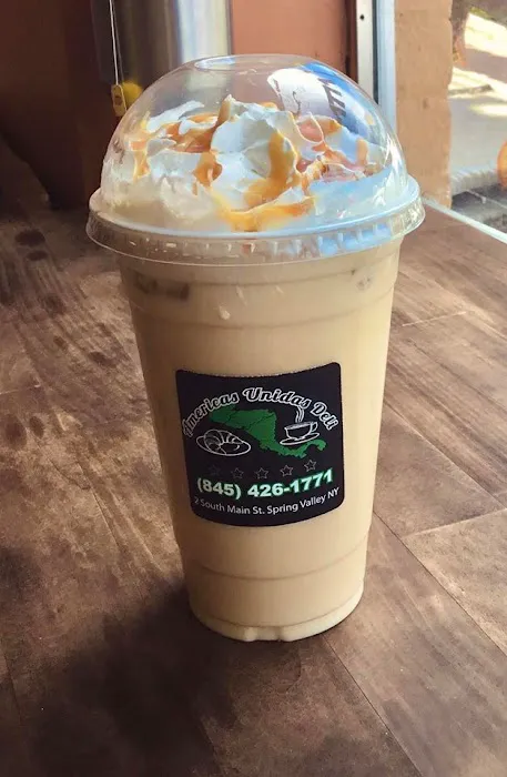 Americas Unidas Deli Picture 8