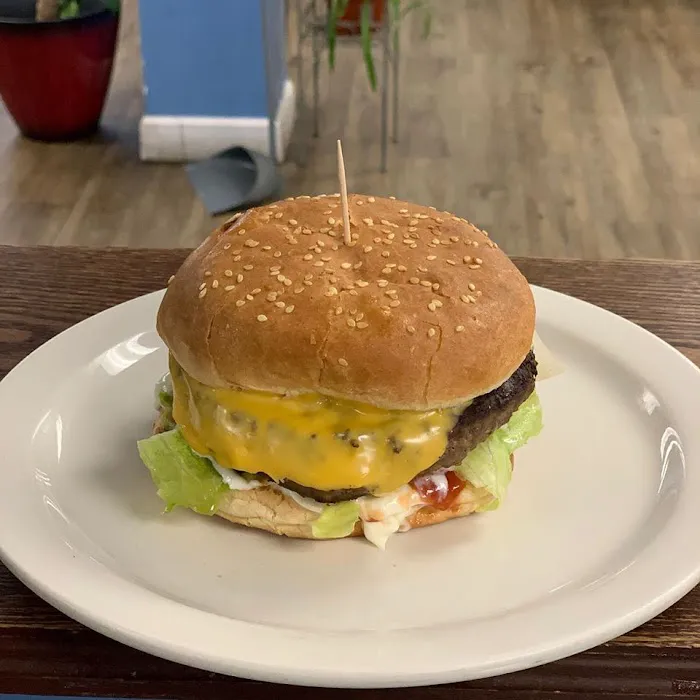 Americas Unidas Deli Picture 1