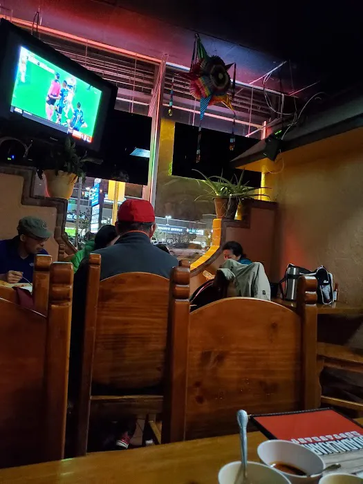 Dera Restaurant Picture 9