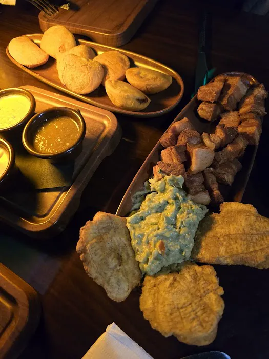 Colombia Tropical Picture 4