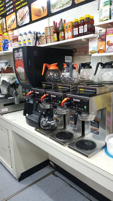 Naza Deli and Bodega Picture 9