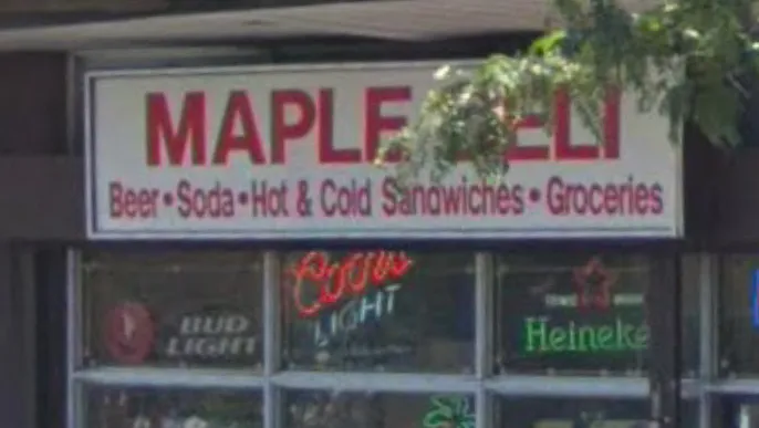 Maple Deli Picture 8