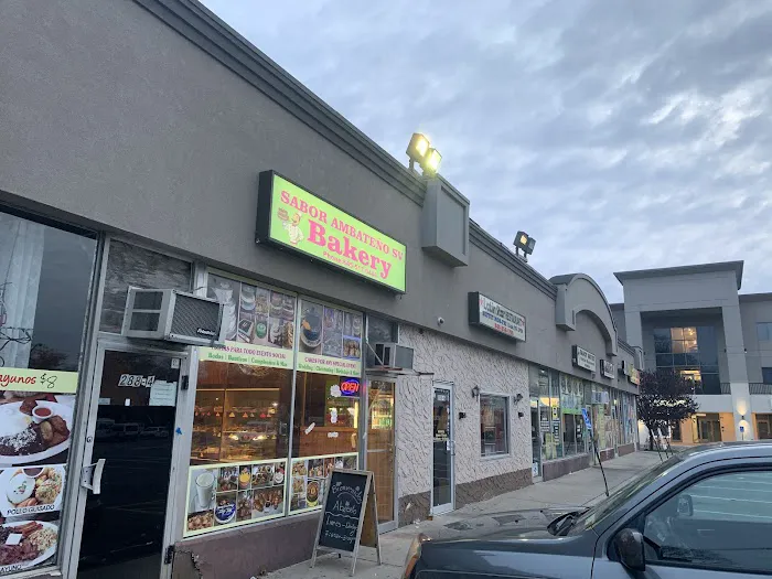 Sabor Ambateno Bakery Picture 1