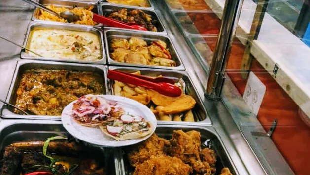 LA CASA CHAPINA RESTAURANT INC Picture 2