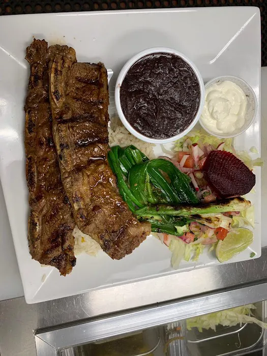 LA CASA CHAPINA RESTAURANT INC Picture 5