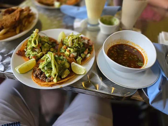 El Manabita Picture 3