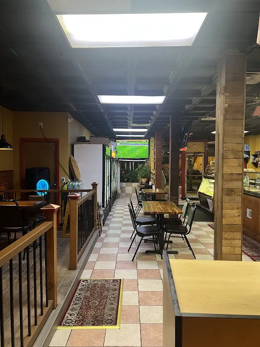 The Paradise Restaurant Picture 5