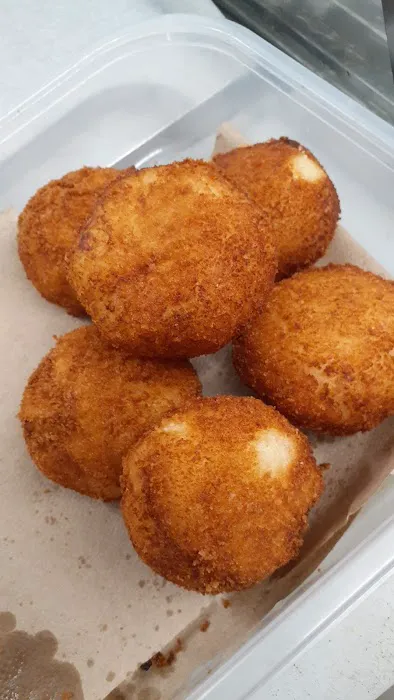 Hershey's Deli Picture 4