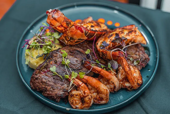 South Beach Restaurant, Bar & Lounge Picture 9