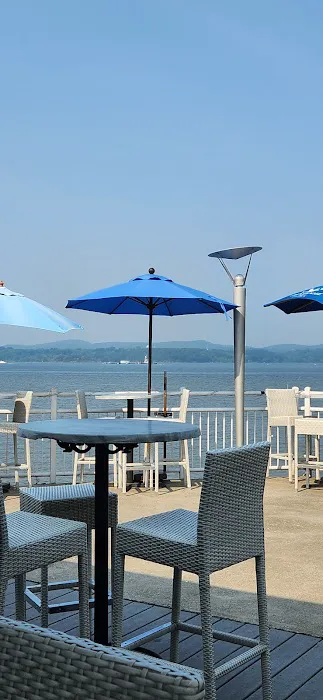 Hudson Water Club Picture 9