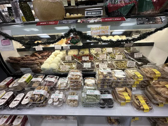 Italian Food Center Picture 2