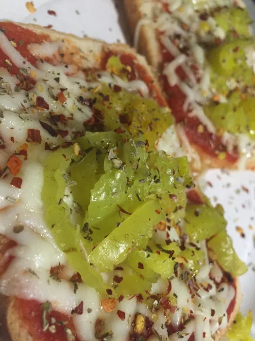 202 Mini Mart & Deli Picture 3