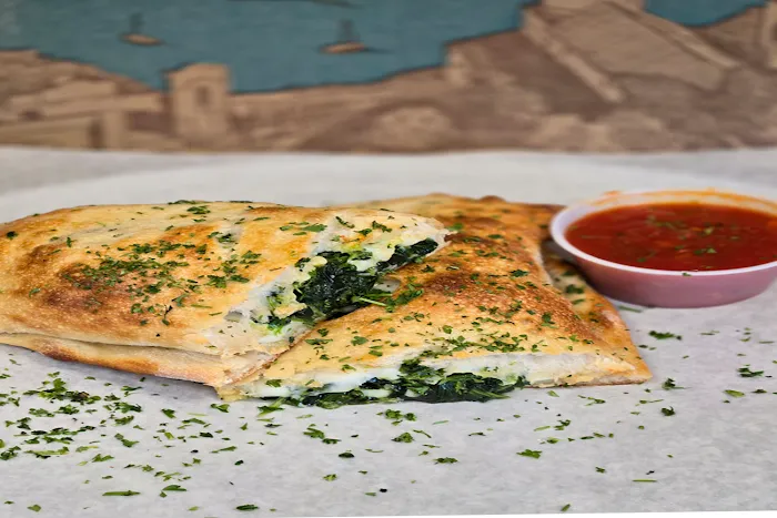 Bruno's On Main Picture 5